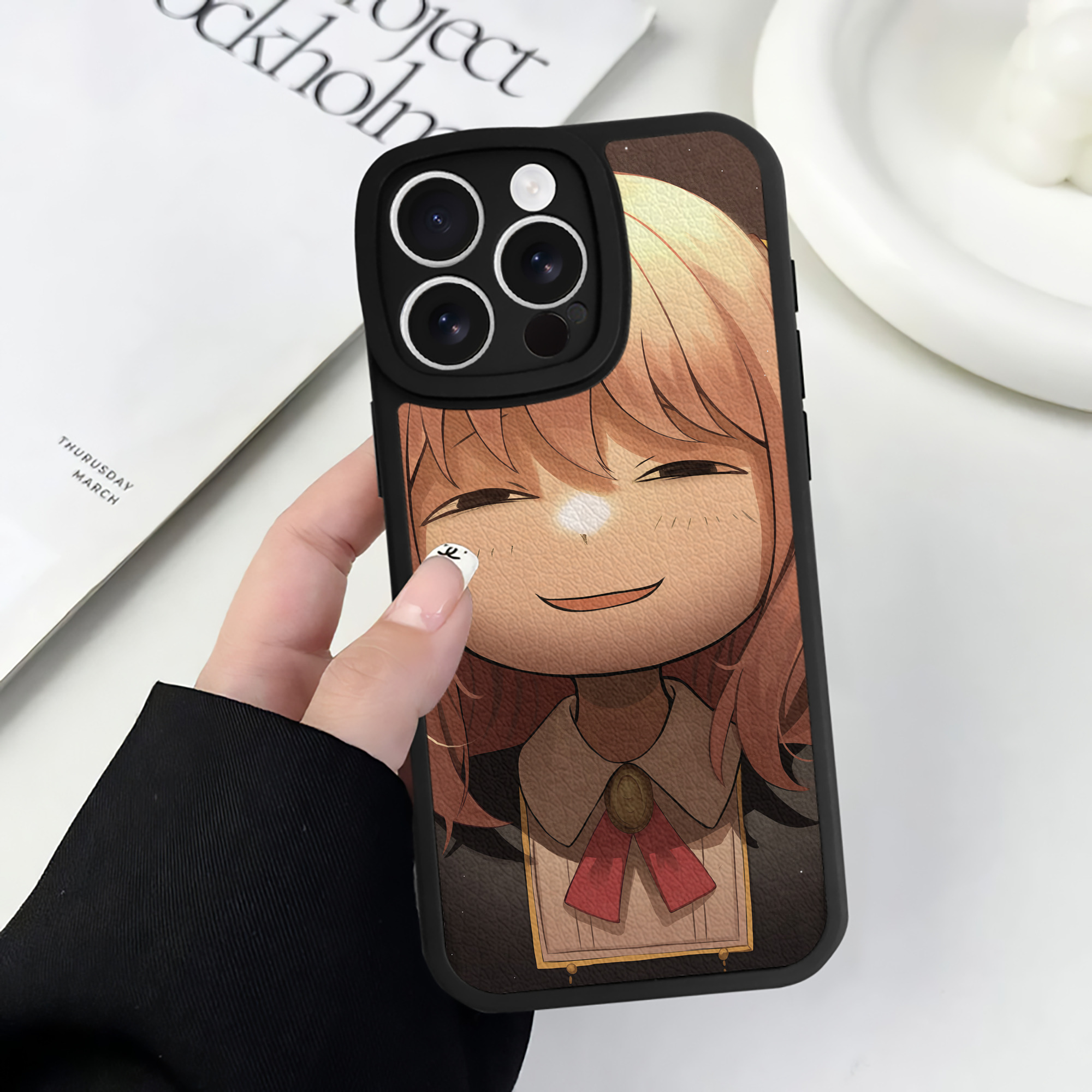（画像用） SPY×FAMILY间谍家家酒 【iPhone 16シリーズ対応】シリコンスマホケース（レザー調） 材質：シリコン
